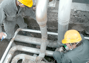 菅工事・産業機械設置の様子