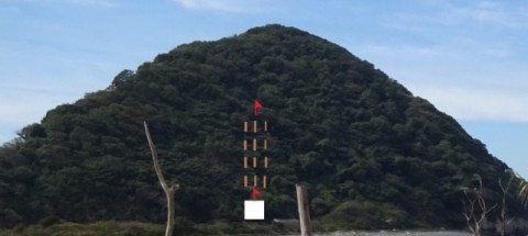 遠目で見た、ロープウェイのルート